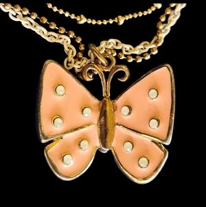 🦋Betsey VINTAGE Tri-Chain Butterfly Ladybug Floral Charm Necklace - GPC🦋